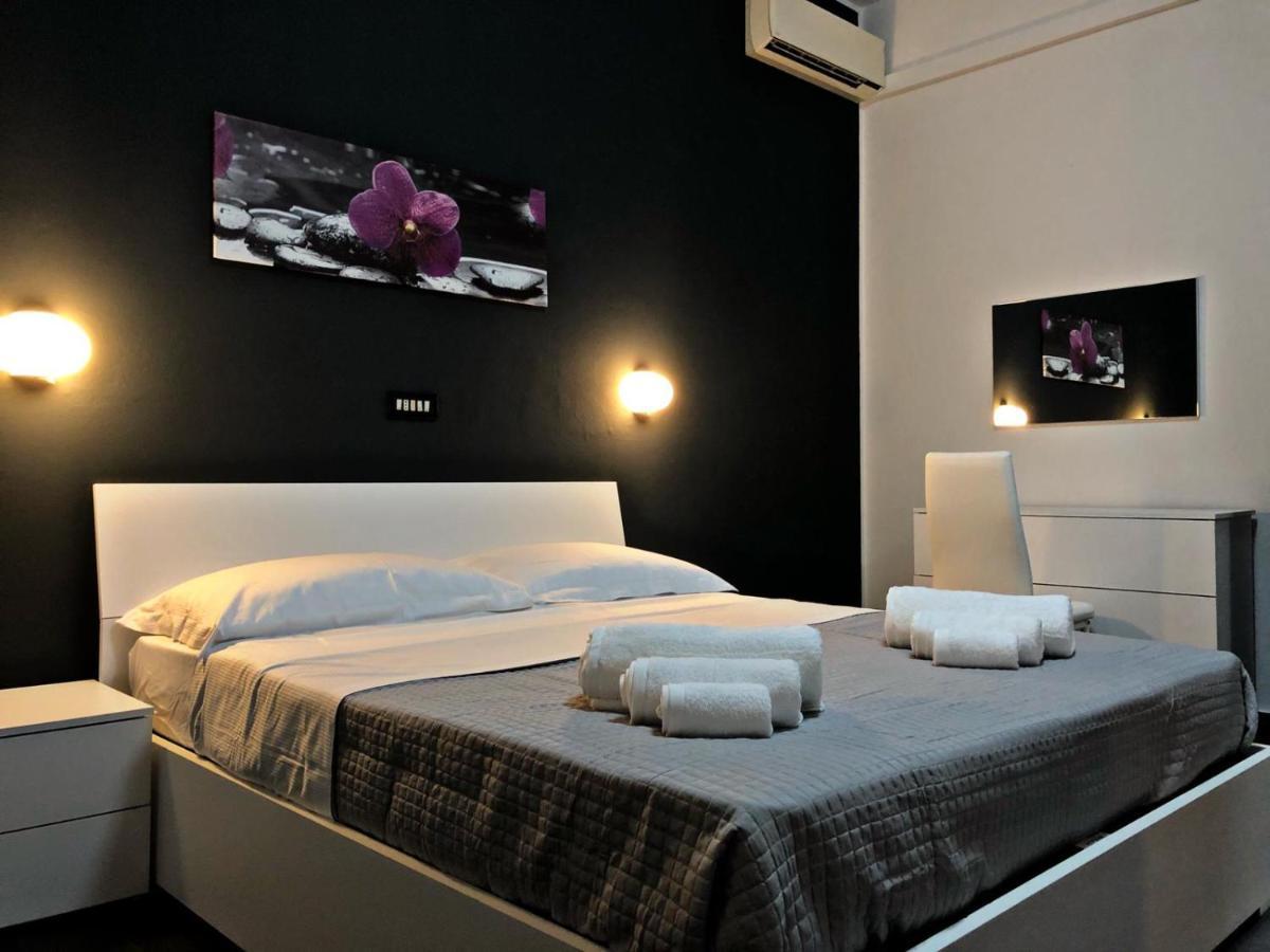 Hotel Neyra Beach Rimini Dış mekan fotoğraf