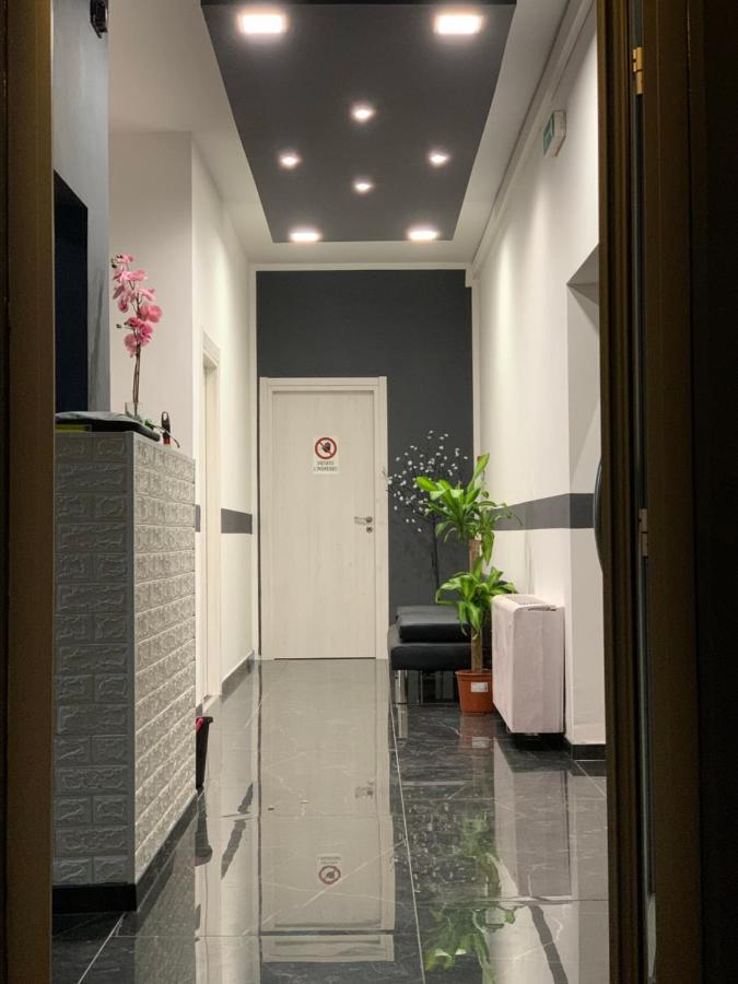 Hotel Neyra Beach Rimini Dış mekan fotoğraf