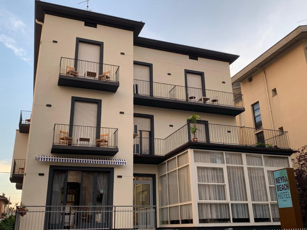 Hotel Neyra Beach Rimini Dış mekan fotoğraf